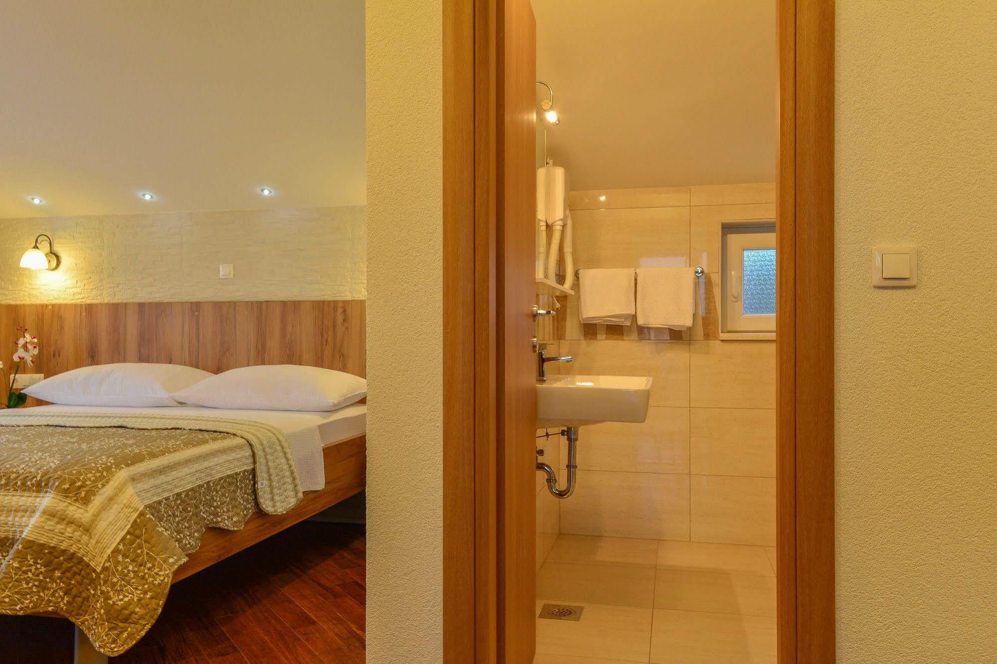 Luxury Apartments Villa Tea Trogir Exterior foto